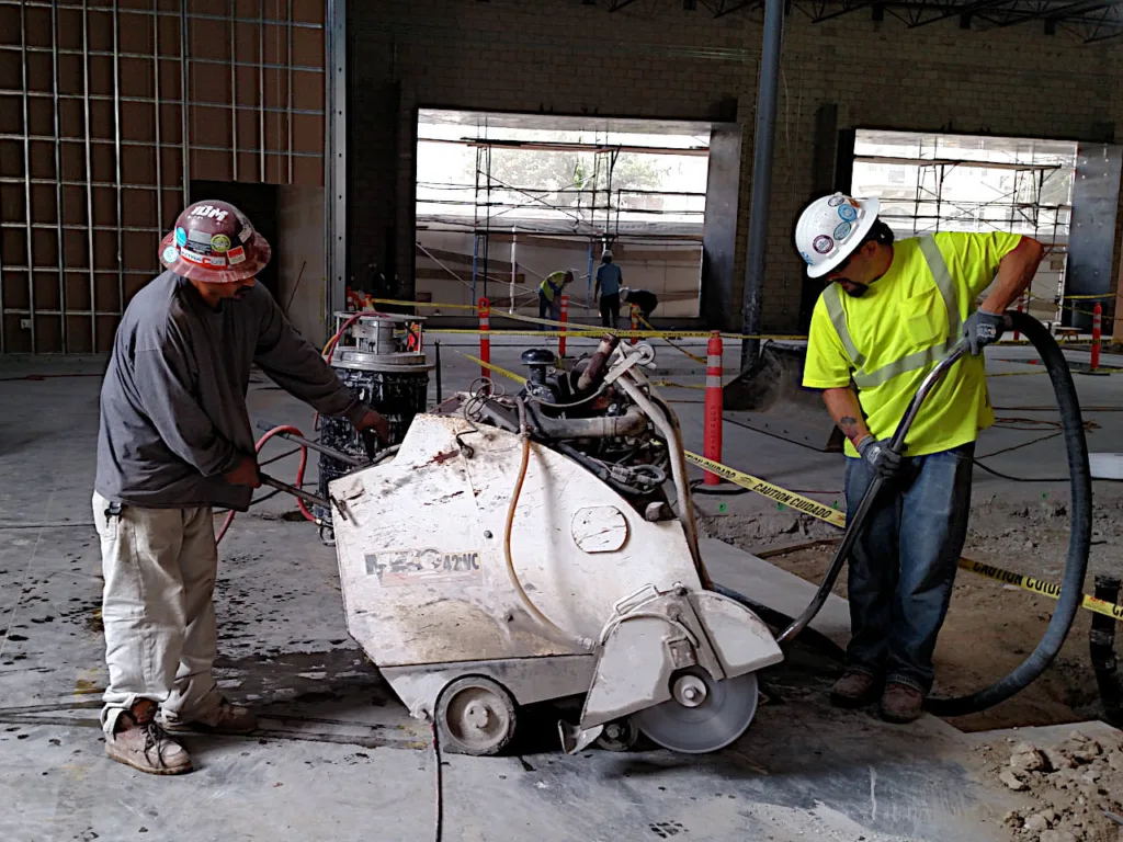 slab sawing concrete in los angeles by intracut - close up view #1